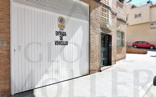Plaza de Garaje en Calle Zafiro Nº2 – Urb. Mediterráneo